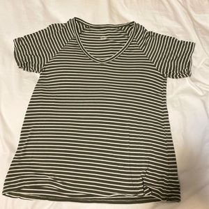 American eagle T-shirt